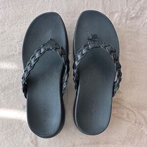 Vionic Kenji Orthopedic Comfort Platform Wedge Thong Sandals,